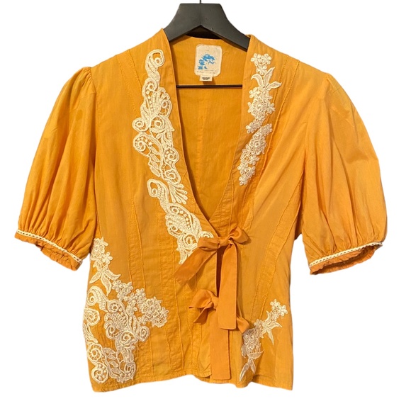 Anthropologie Tops - Anthropologie K Seer Embroidered Mustard Top with Tie Front 100% Cotton Size 4